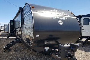 New 2026 Coachmen Catalina Legacy Edition 273DBHCKLE Travel Trailer