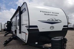 New 2026 Forest River SURVEYOR CAMP SERIES 27CAMP Travel Trailer New 2026 Forest River SURVEYOR CAMP SERIES 27CAMP Travel Trailer