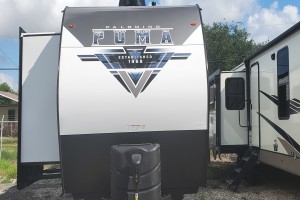New 2023 Palomino Puma 32BHQS Travel Trailer