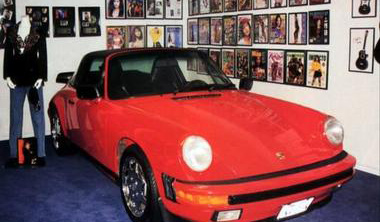 The Selena Museum: Honoring the Queen of Tejano Music — Colonia Del Rey RV Blog