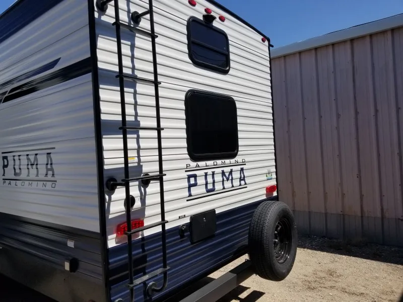2026 Forest River PUMA 32BH2B