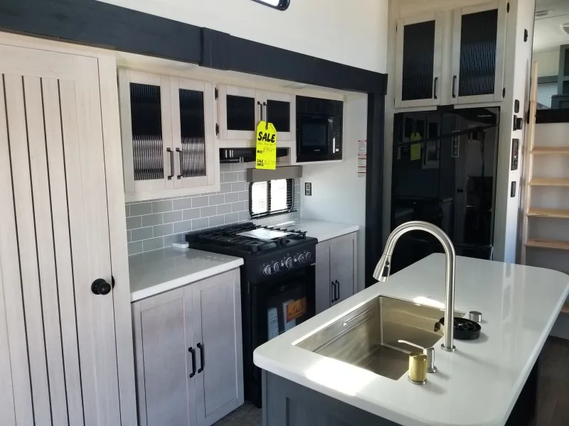 2026 Forest River PUMA VISTA 420LFT