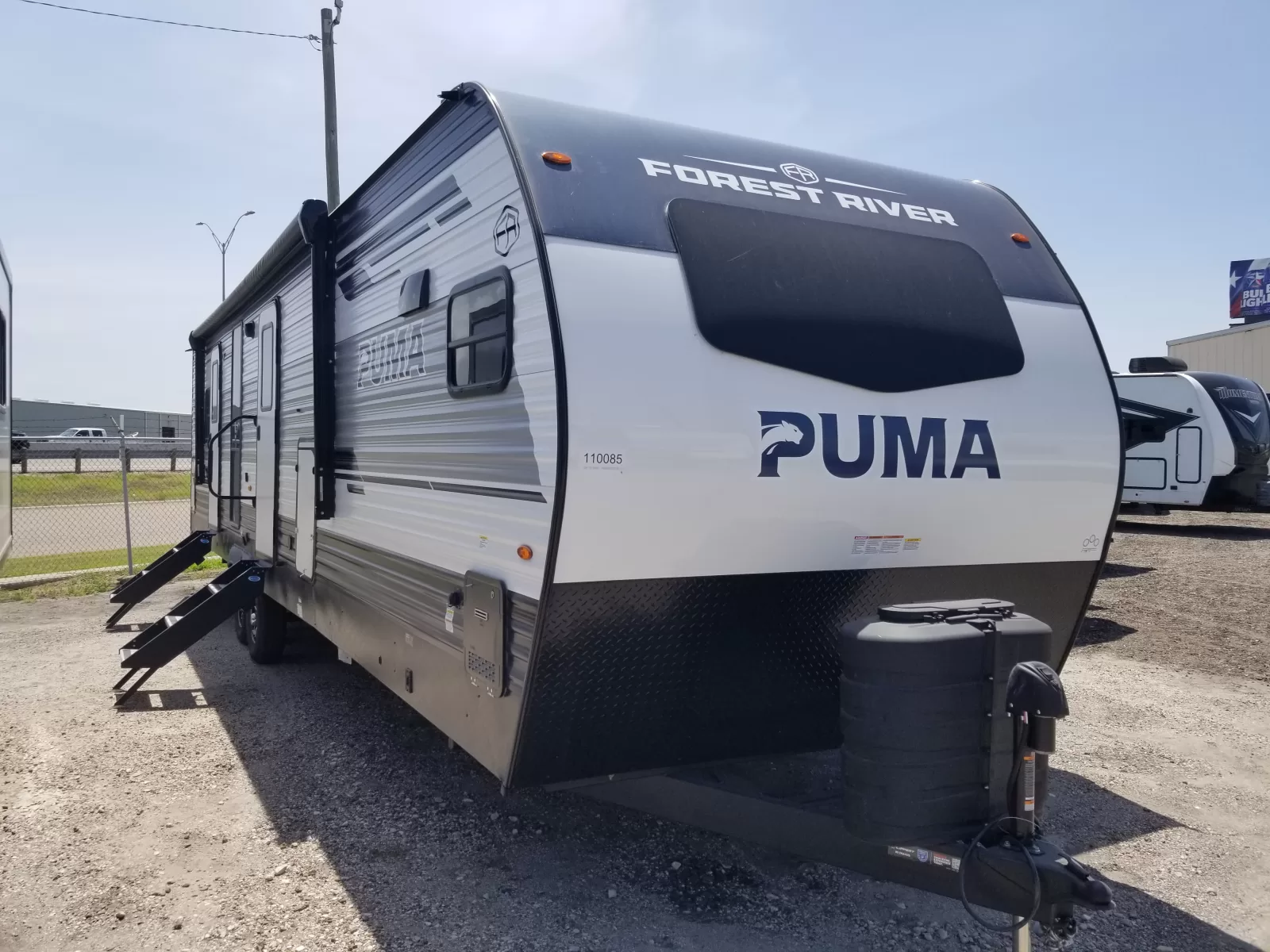 2027 Forest River 31FKRK Travel Trailer for sale at Colonia Del Rey RV in Corpus Christi, TX