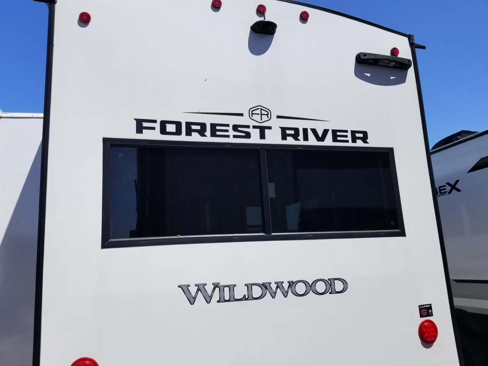 2025 Forest River 325RL Fifth Wheel for sale at Colonia Del Rey RV in Corpus Christi, TX