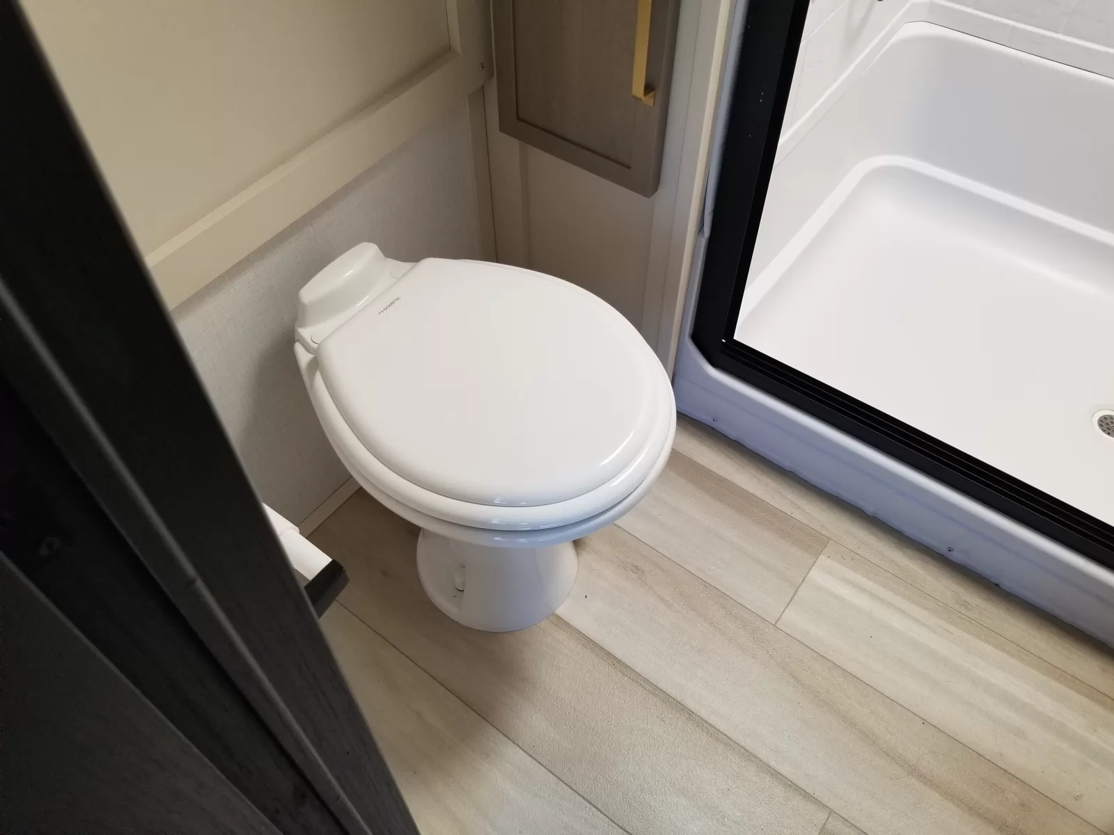 2025 Forest River 325RL Fifth Wheel for sale at Colonia Del Rey RV in Corpus Christi, TX