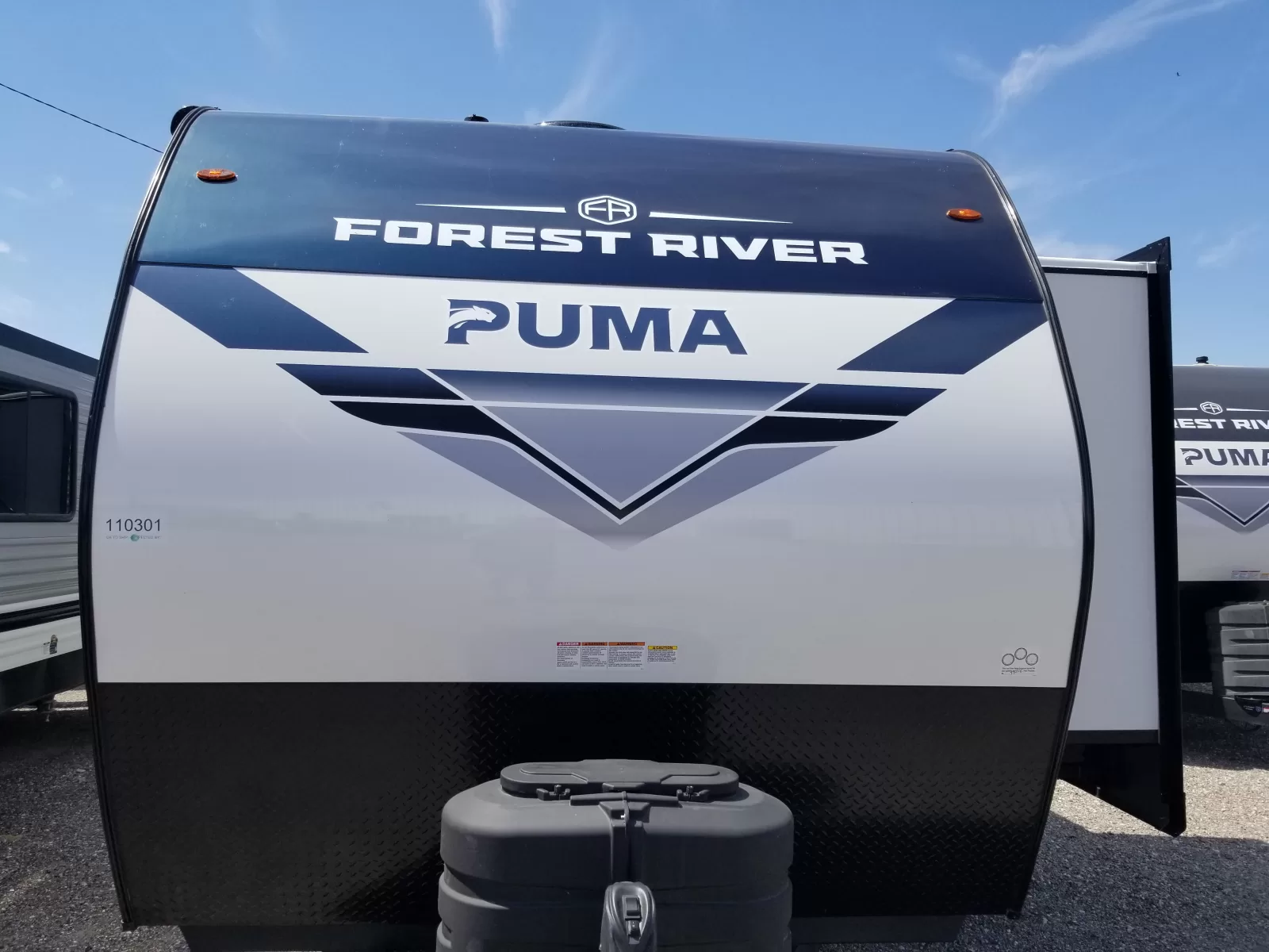 2027 Forest River 32BHFS Travel Trailer for sale at Colonia Del Rey RV in Corpus Christi, TX