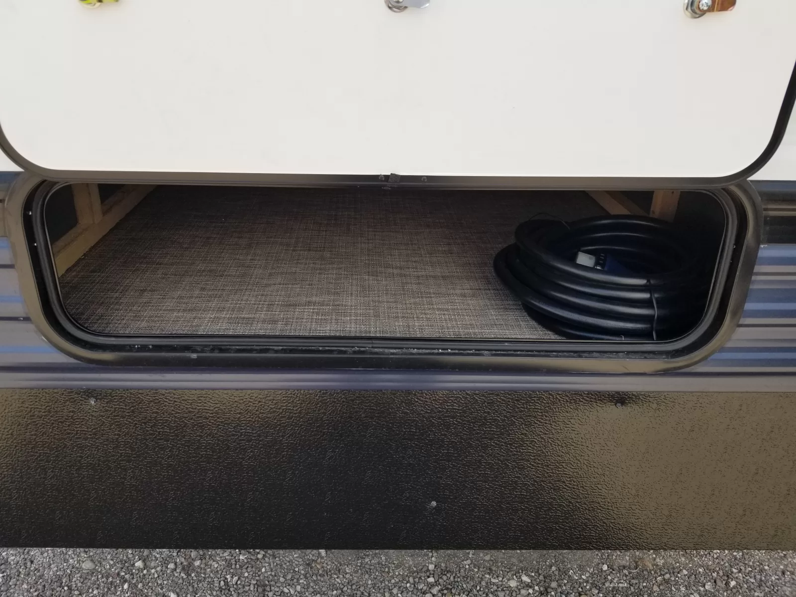 2027 Forest River 32BHFS Travel Trailer for sale at Colonia Del Rey RV in Corpus Christi, TX