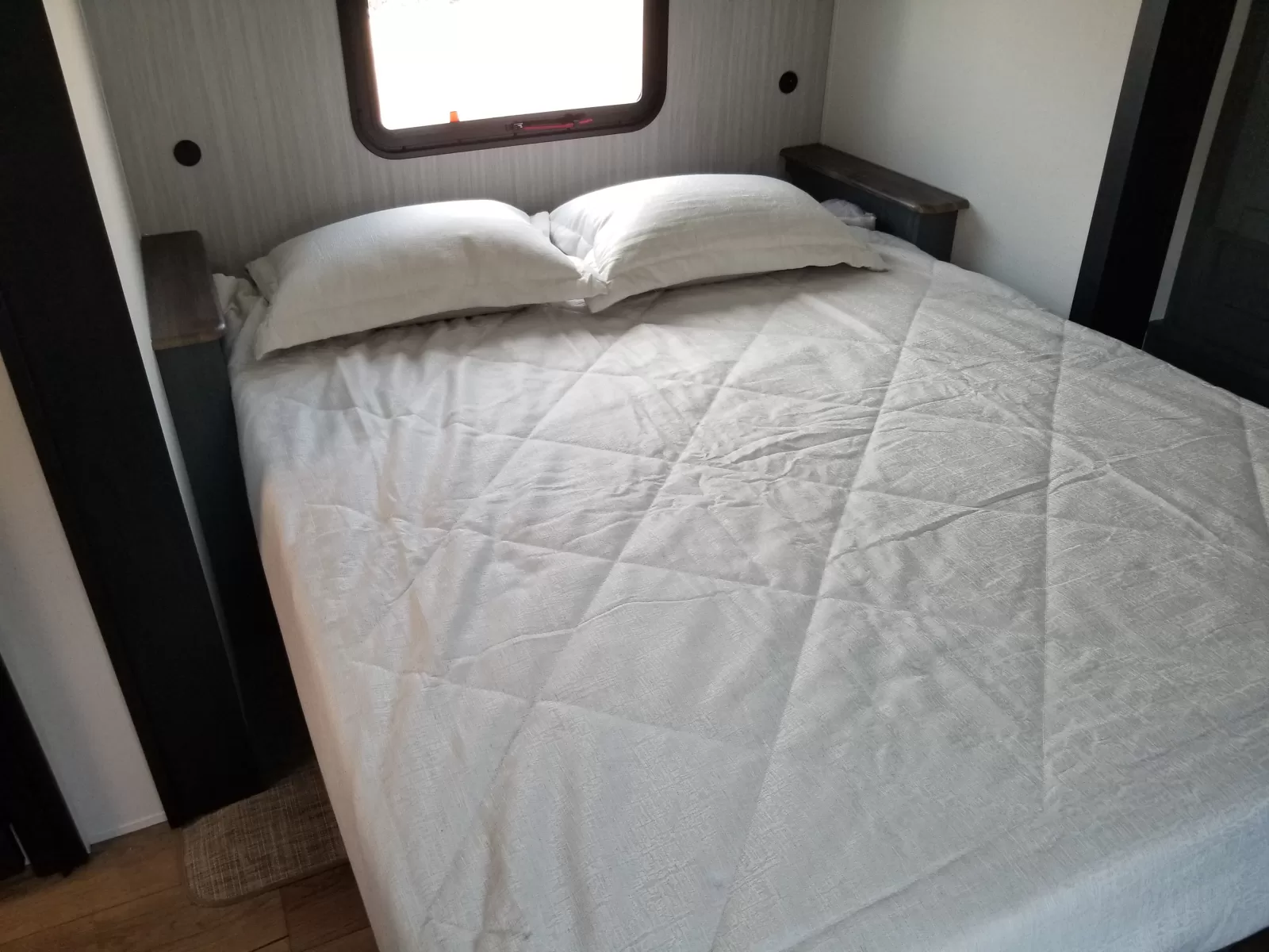 2027 Forest River 32BHFS Travel Trailer for sale at Colonia Del Rey RV in Corpus Christi, TX