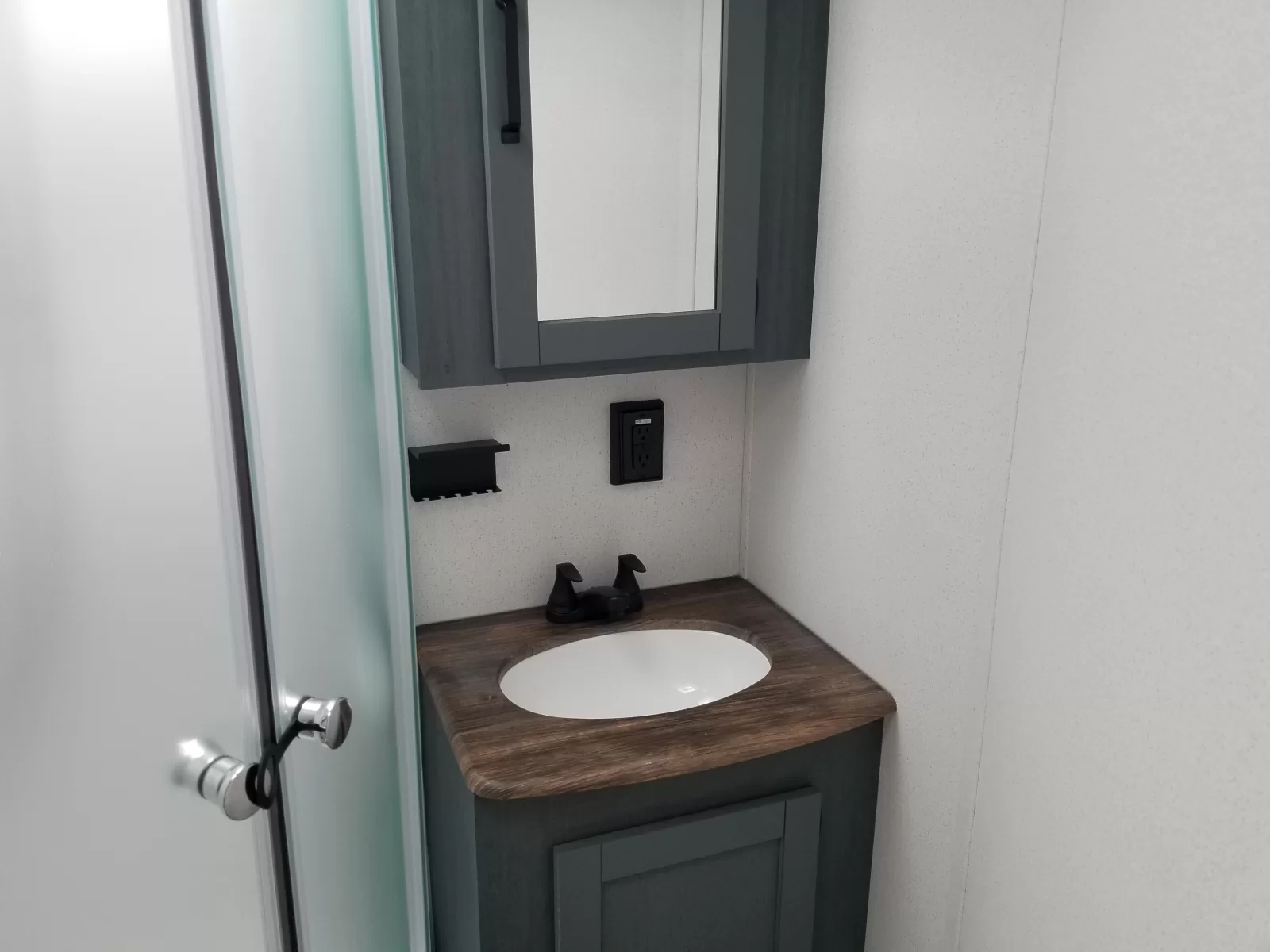 2027 Forest River 32BHFS Travel Trailer for sale at Colonia Del Rey RV in Corpus Christi, TX