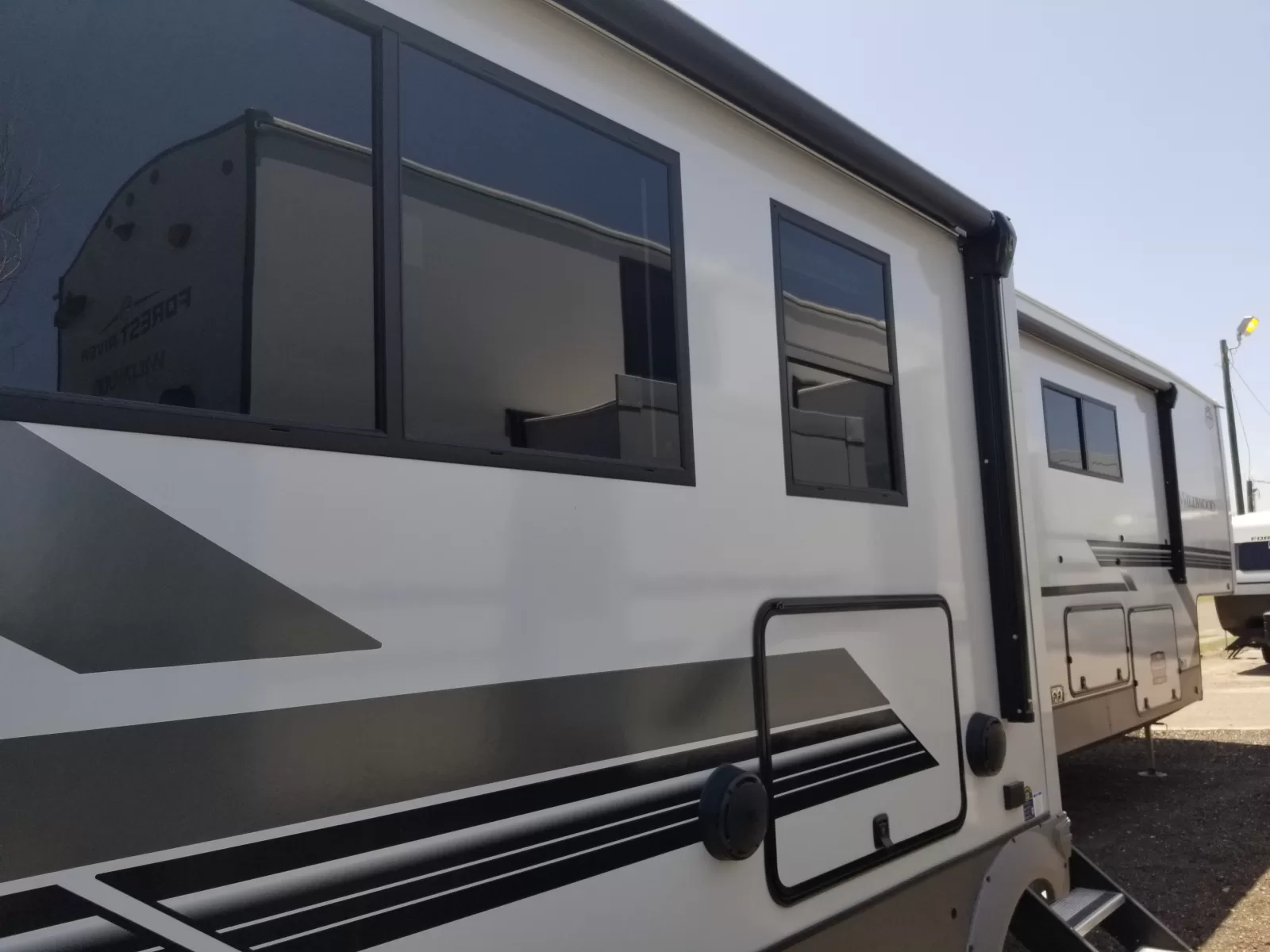 2027 Forest River 380WDR Fifth Wheel for sale at Colonia Del Rey RV in Corpus Christi, TX