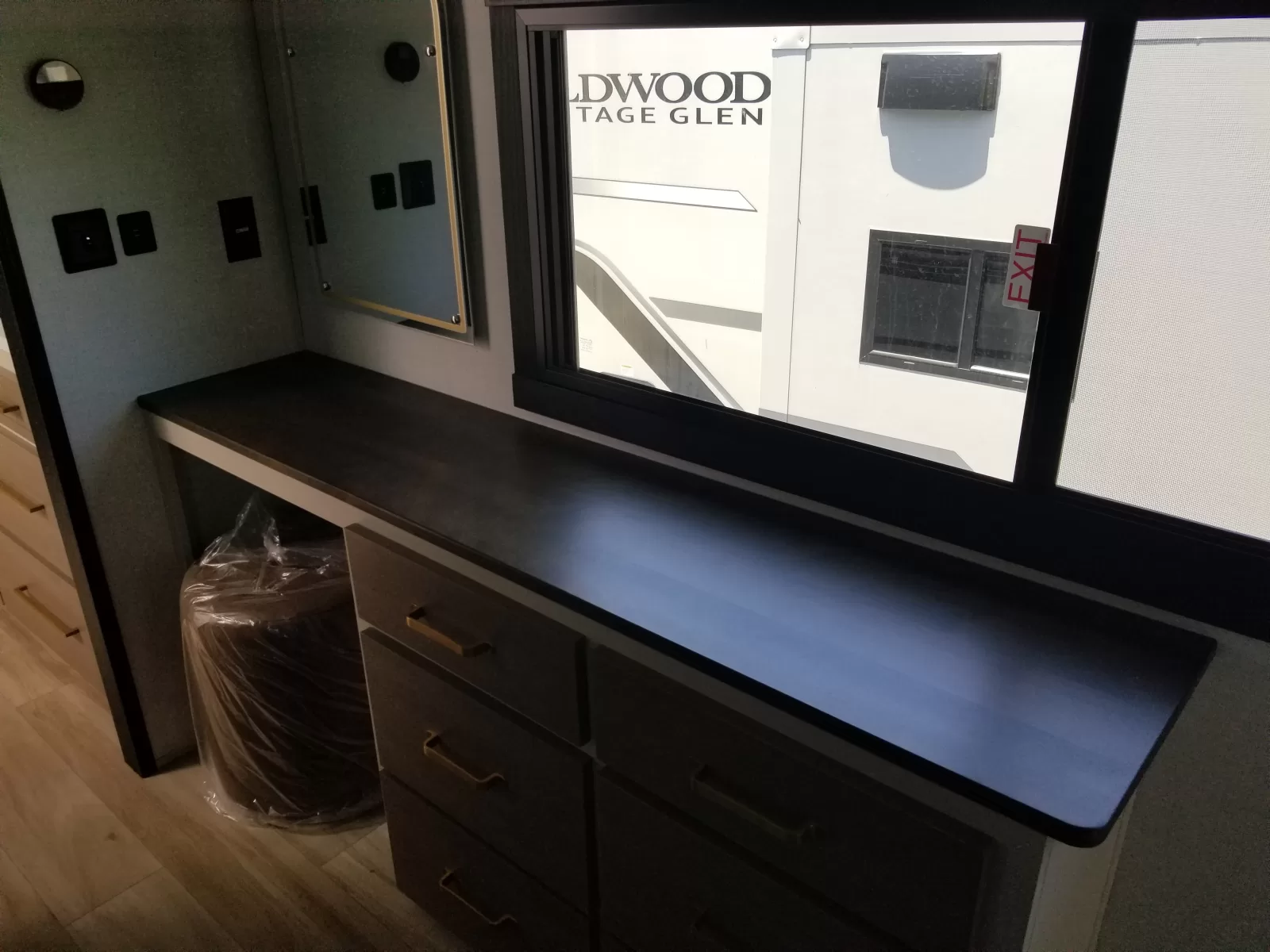 2027 Forest River 380WDR Fifth Wheel for sale at Colonia Del Rey RV in Corpus Christi, TX