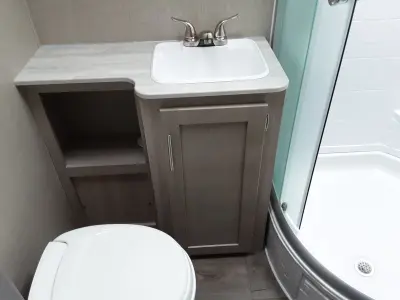 2022 Coachmen Catalina Legacy 343BHTS — photo 19