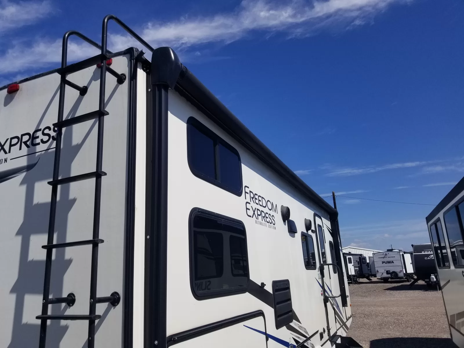 2023 Coachmen 257BHS Travel Trailer for sale at Colonia Del Rey RV in Corpus Christi, TX