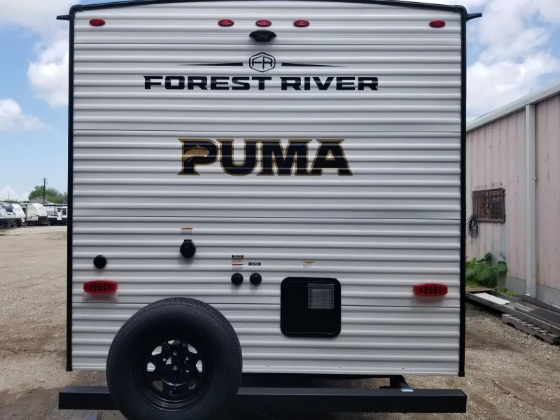2026 Forest River PUMA CAMPING EDITION 303BHCE