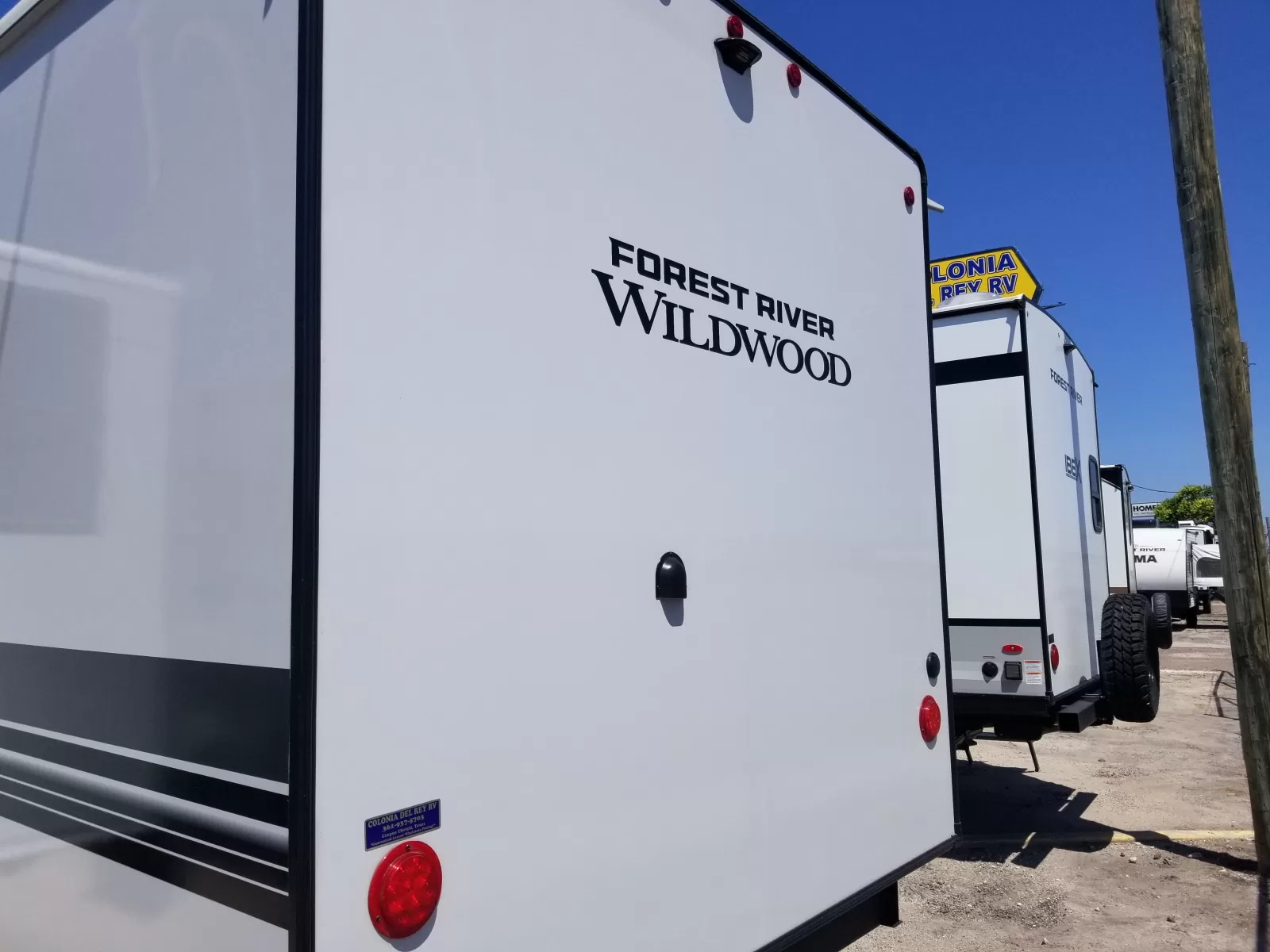 2027 Forest River 255RBHL Travel Trailer for sale at Colonia Del Rey RV in Corpus Christi, TX