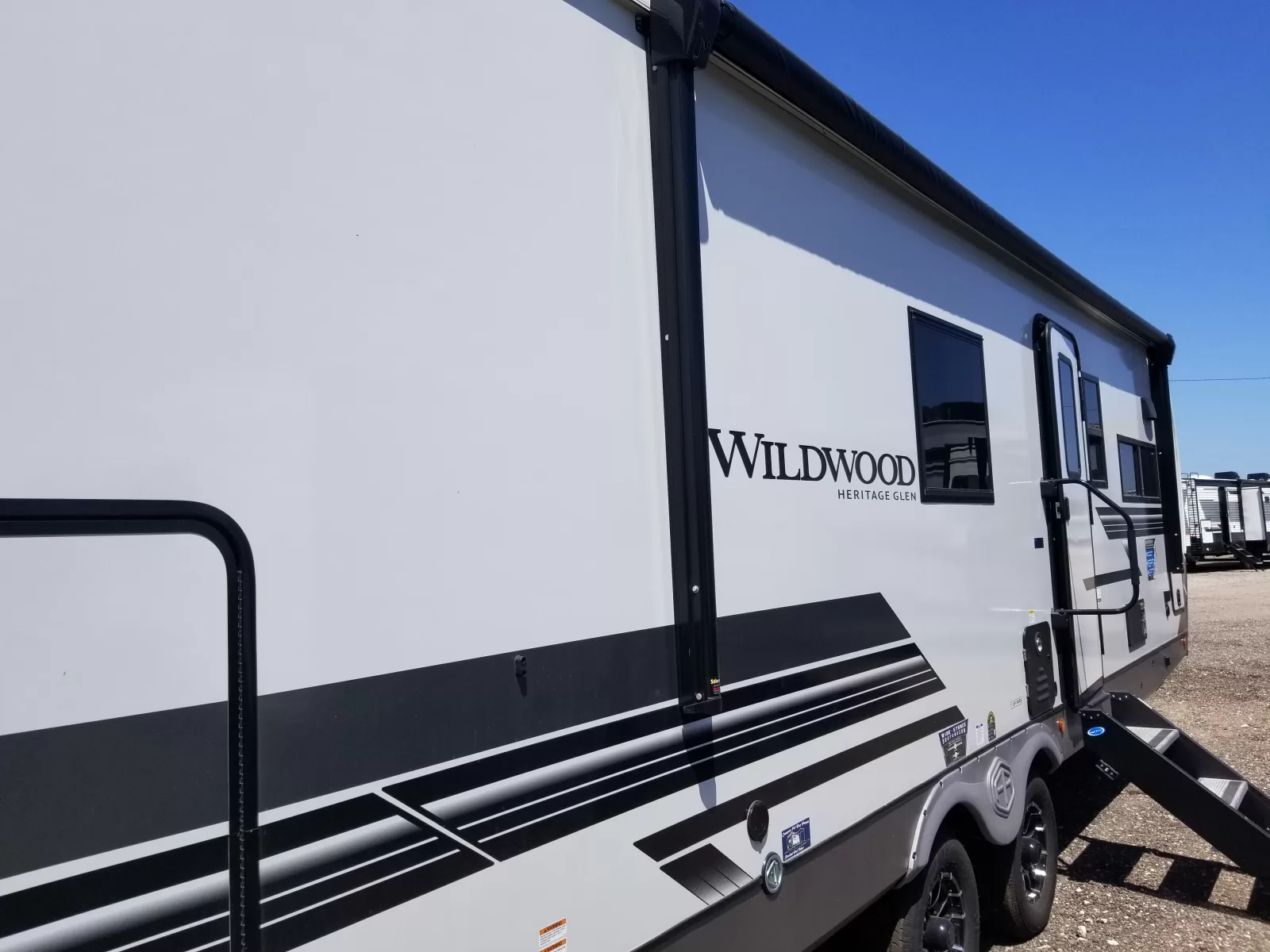 2027 Forest River 261FKRB Travel Trailer for sale at Colonia Del Rey RV in Corpus Christi, TX