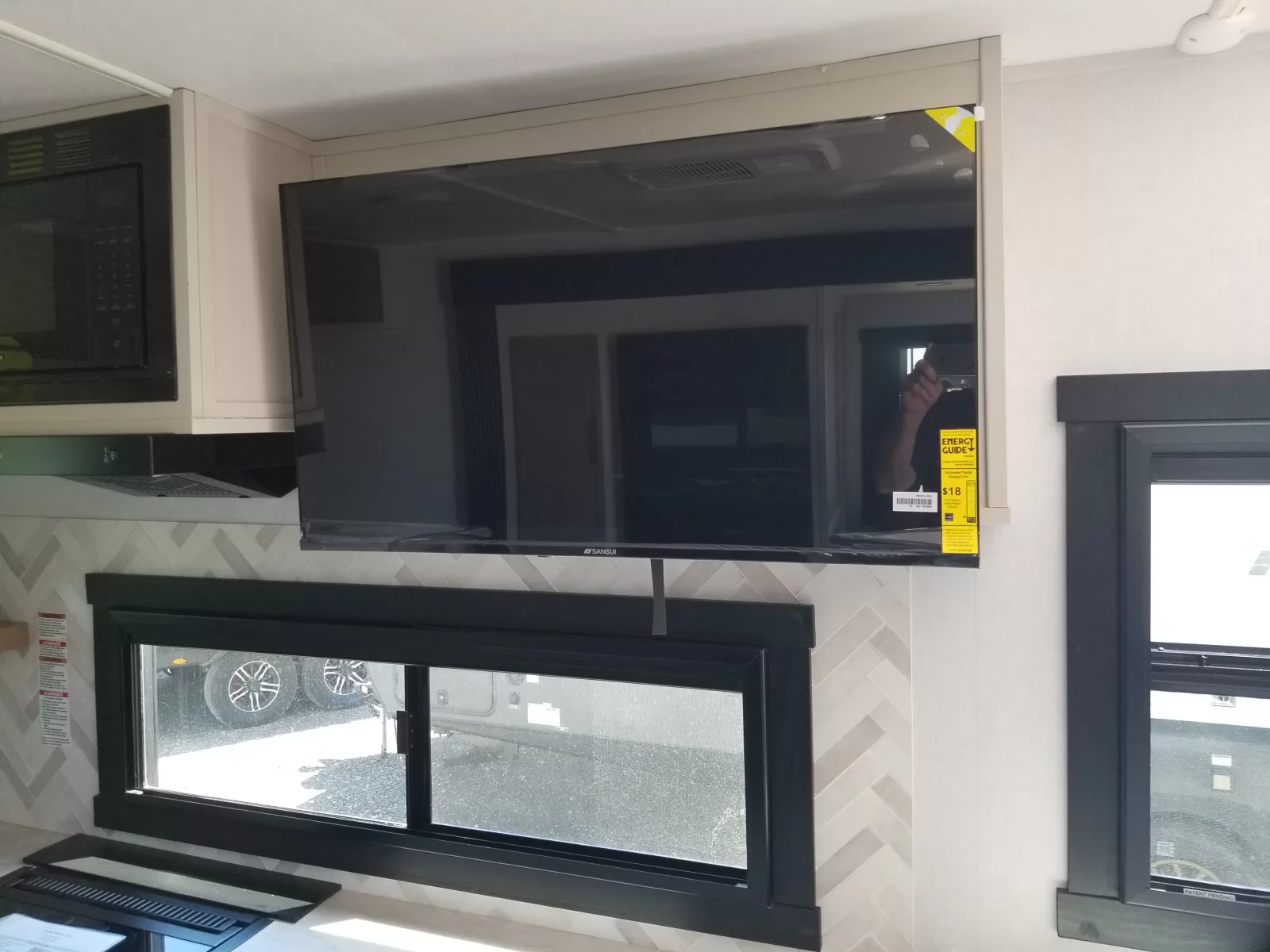 2027 Forest River 261FKRB Travel Trailer for sale at Colonia Del Rey RV in Corpus Christi, TX