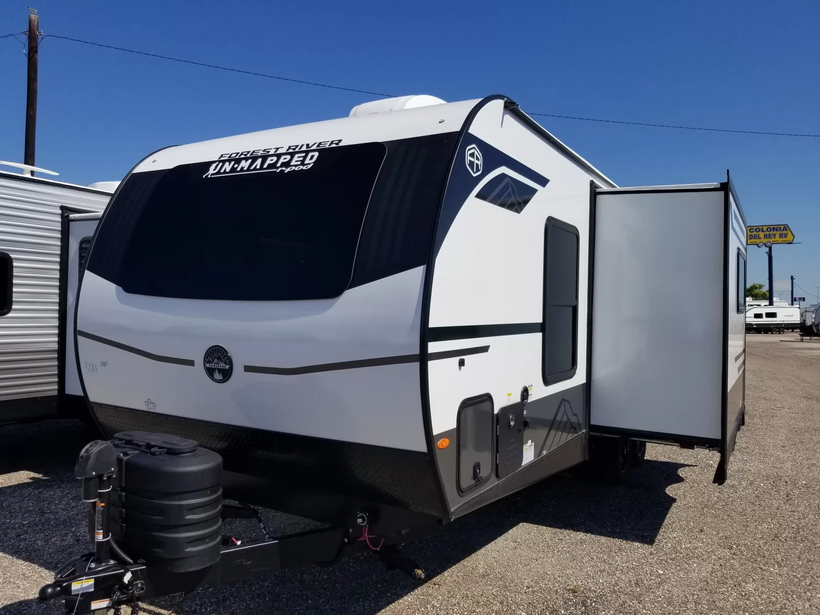 2027 Forest River 26BH Travel Trailer for sale at Colonia Del Rey RV in Corpus Christi, TX