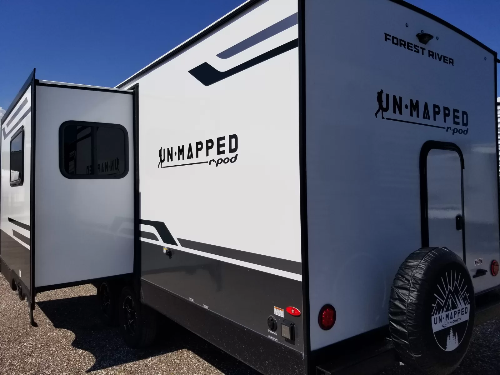 2027 Forest River 26BH Travel Trailer for sale at Colonia Del Rey RV in Corpus Christi, TX