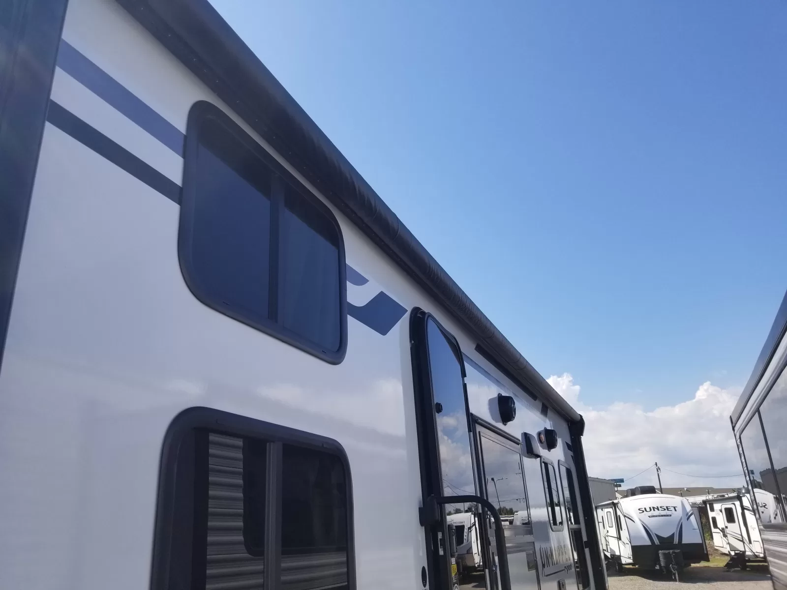 2027 Forest River 26BH Travel Trailer for sale at Colonia Del Rey RV in Corpus Christi, TX