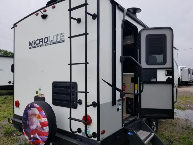 2021 Forest River Flagstaff Micro Lite 22FBS