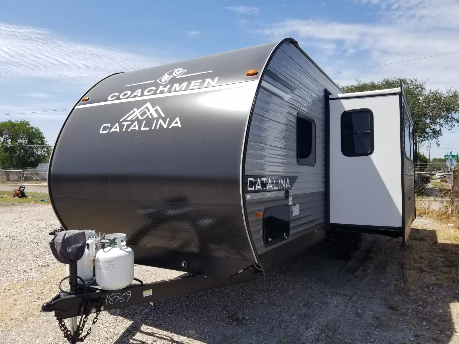 2027 Coachmen 261BHS Travel Trailer for sale at Colonia Del Rey RV in Corpus Christi, TX