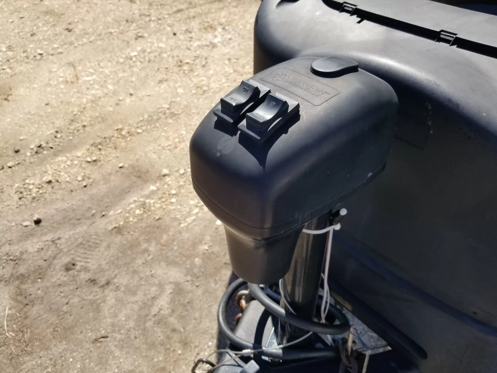 2023 Crossroads 330SI Travel Trailer for sale at Colonia Del Rey RV in Corpus Christi, TX