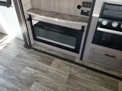 Used 2023 Crossroads SUNSET TRAIL 330SI — photo 15