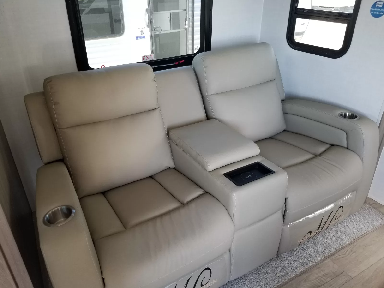 2027 Forest River 25SRK Travel Trailer for sale at Colonia Del Rey RV in Corpus Christi, TX