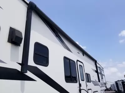 Used 2021 Heartland Fuel 362 — photo 7