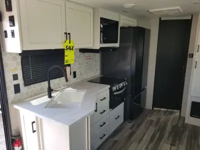 2025 Jayco Jayflight 380DQS — photo 15